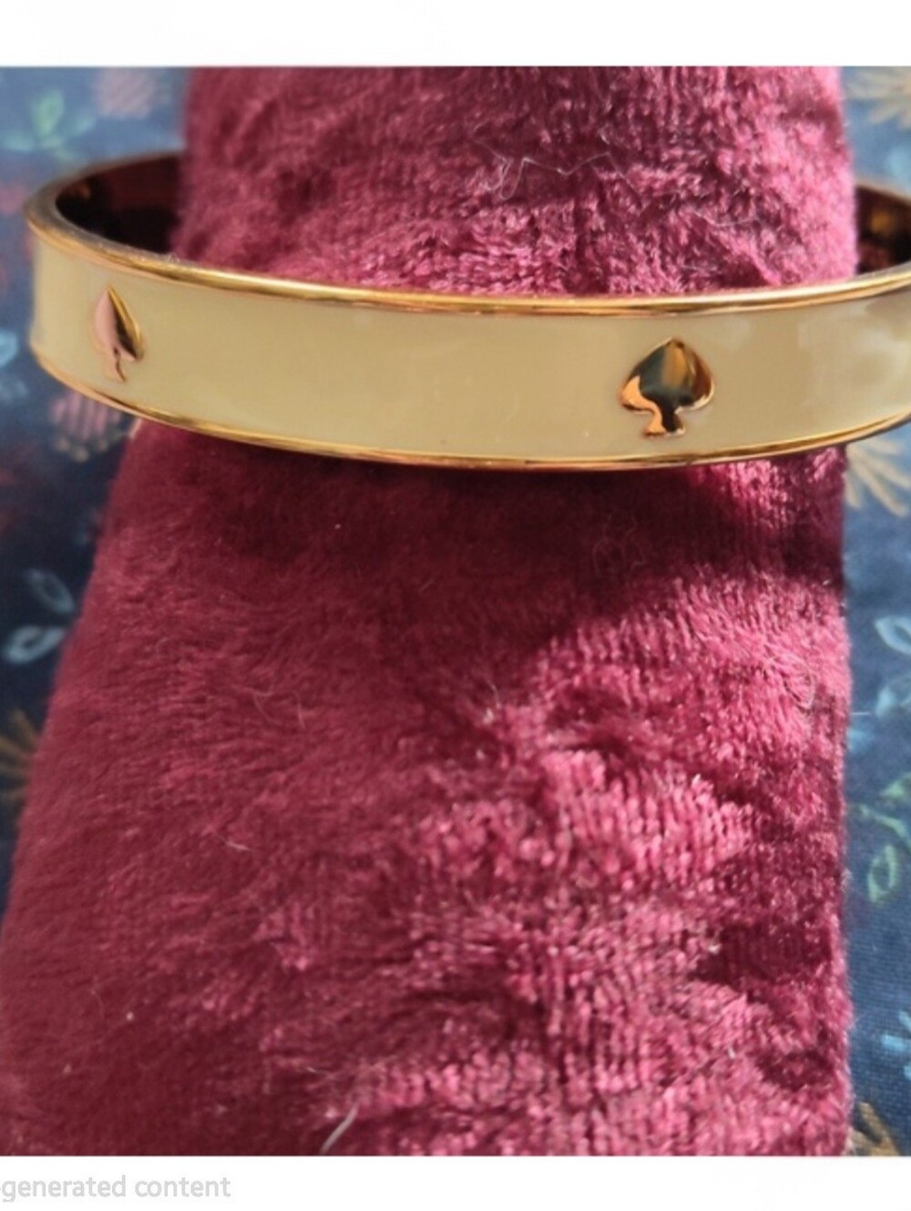 kate spade Cream Enamel Bangle with Gold Spade Accents, Like New - Picture 1 of 3